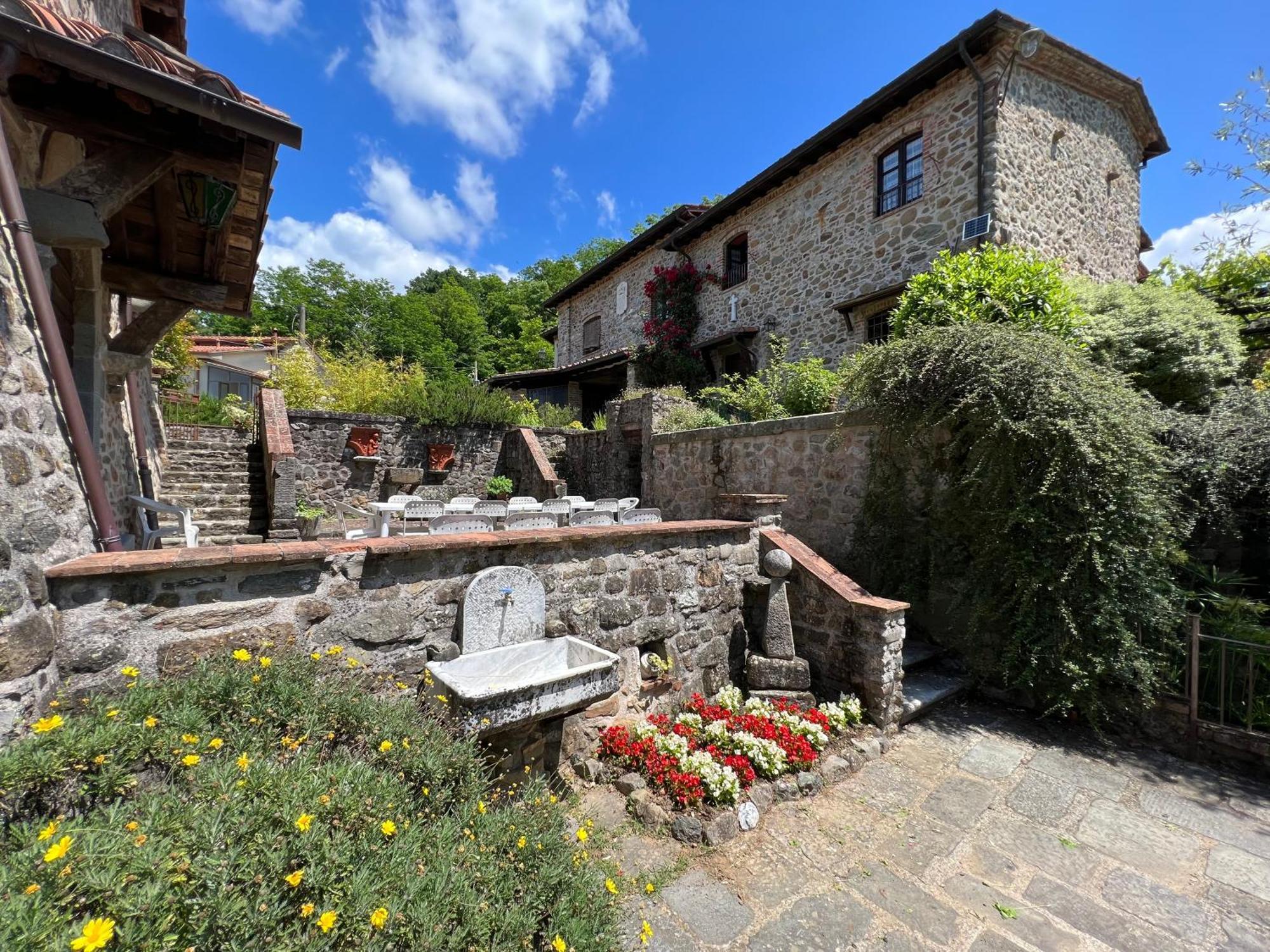 Podere Beatrice 20 Pax By Villasretreats Bardine di San Terenzo Экстерьер фото