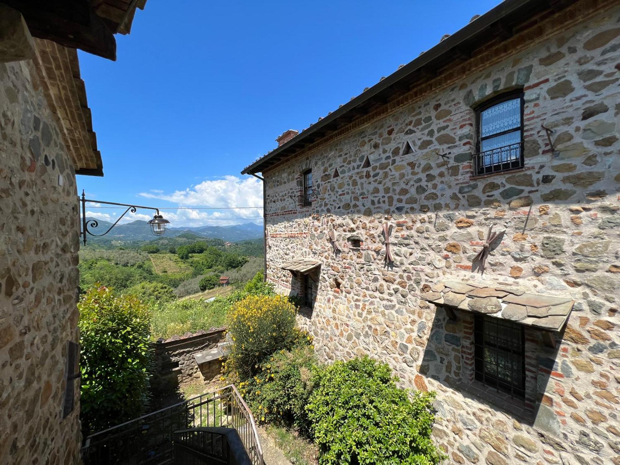 Podere Beatrice 20 Pax By Villasretreats Bardine di San Terenzo Экстерьер фото